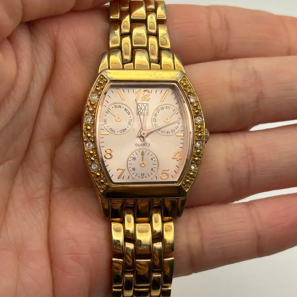 NY&C Rose Gold Women’s Fashion Watch Working New Battery